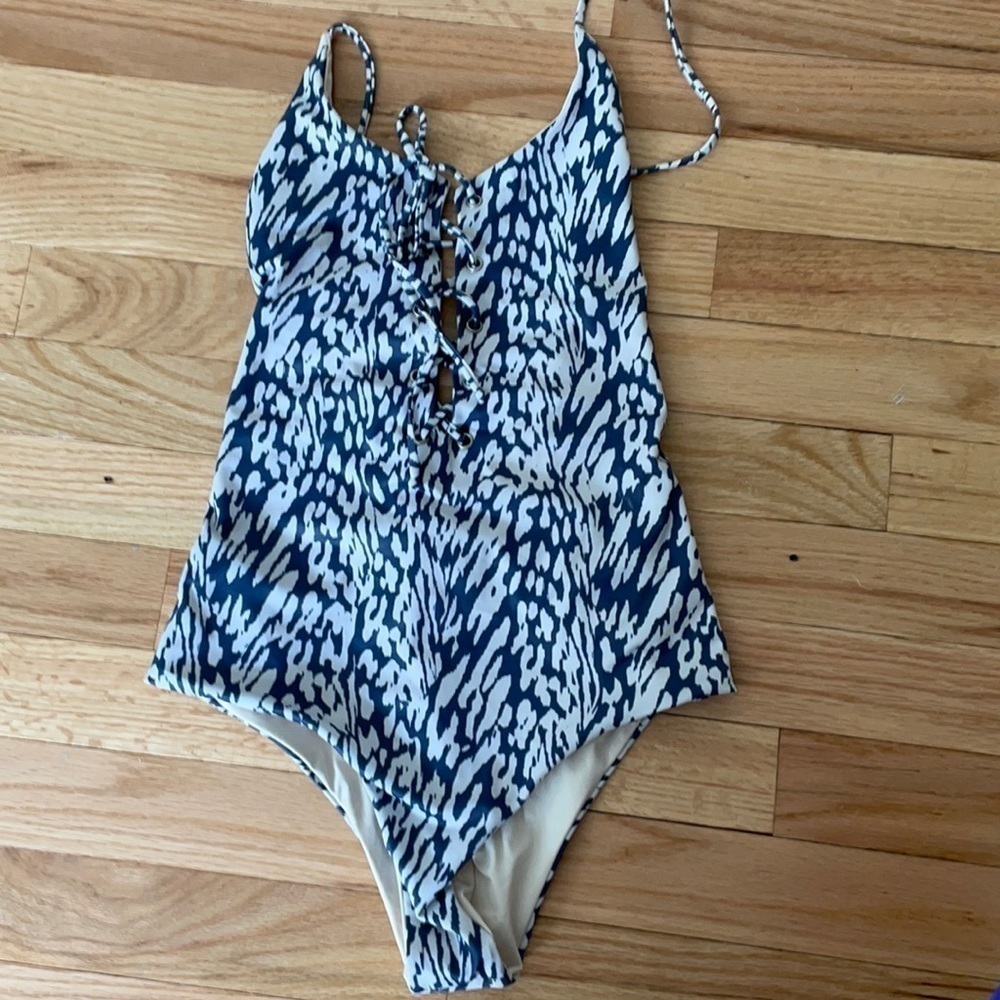 One Piece Bathingsuit​​​​​
